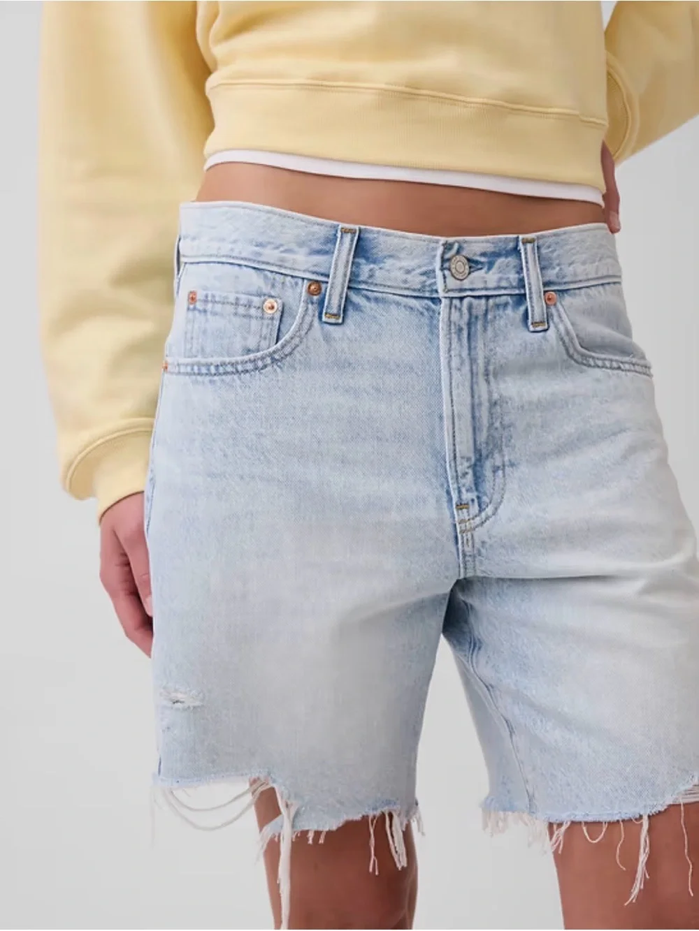 NWT - Gap Mid Rise Loose Denim Bermuda Shorts in Light Wash